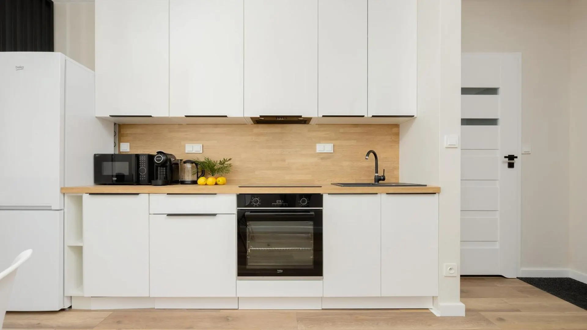 Modern Studio Zupnicza With Parking By Renters Apartment Warsaw 0*,  Poland