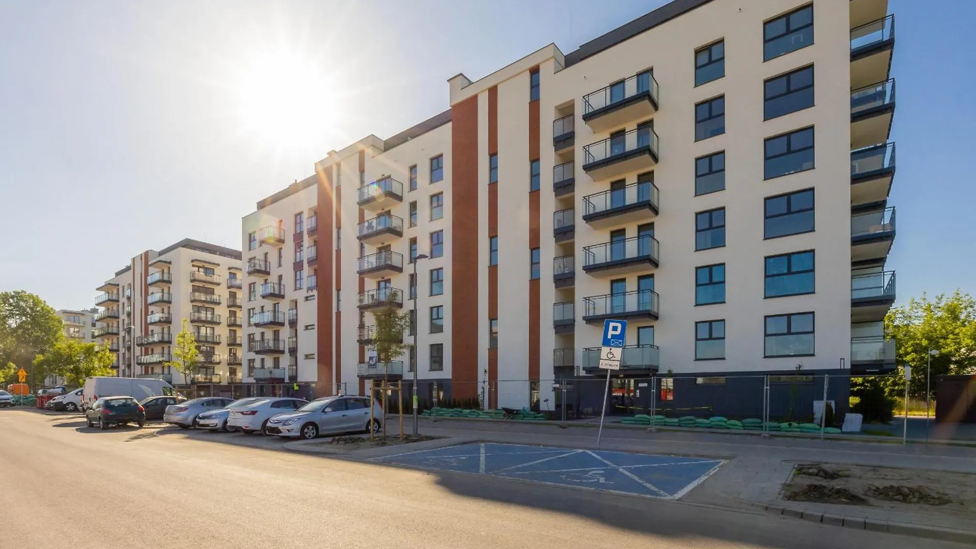 Modern Studio Zupnicza With Parking By Renters Apartment Warsaw